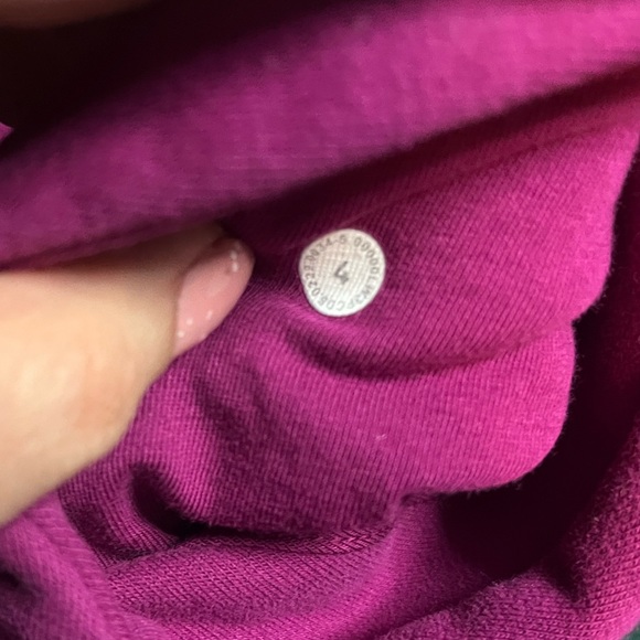 Lululemon Sz 4 Loungeful Hoodie in Magenta Purple Size 4 - Picture 14 of 15